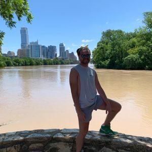 Meet your Posher, Evan